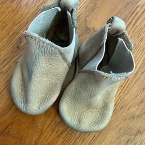 Freshly picked handmade Soft leather soft sole walkers, size 3